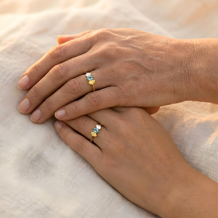 Anillo Mamá con Piedras de Nacimiento